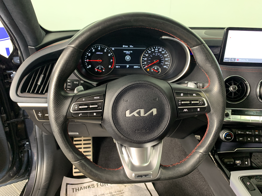 Vehicle photo 21