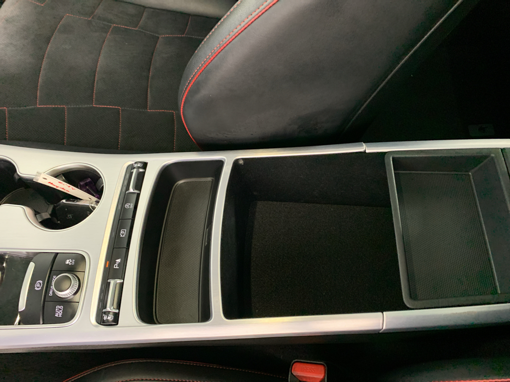 Vehicle photo 27