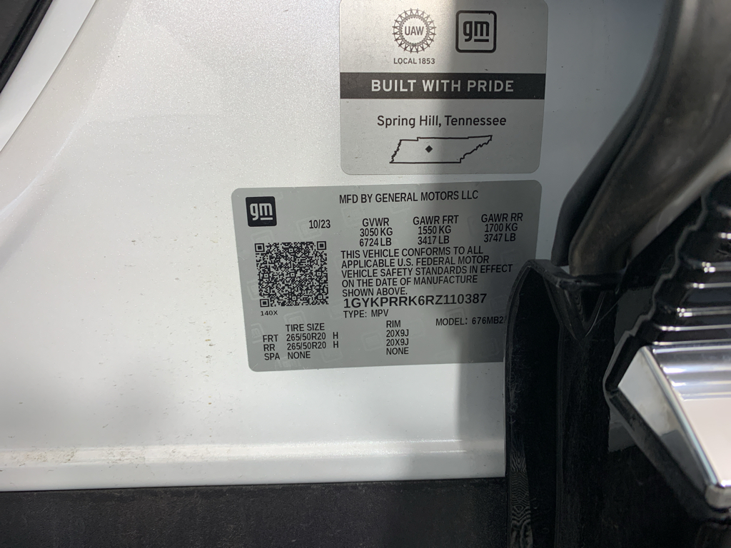 Vehicle photo 12