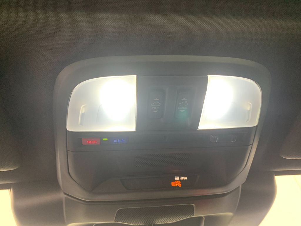 Foto del vehículo 28