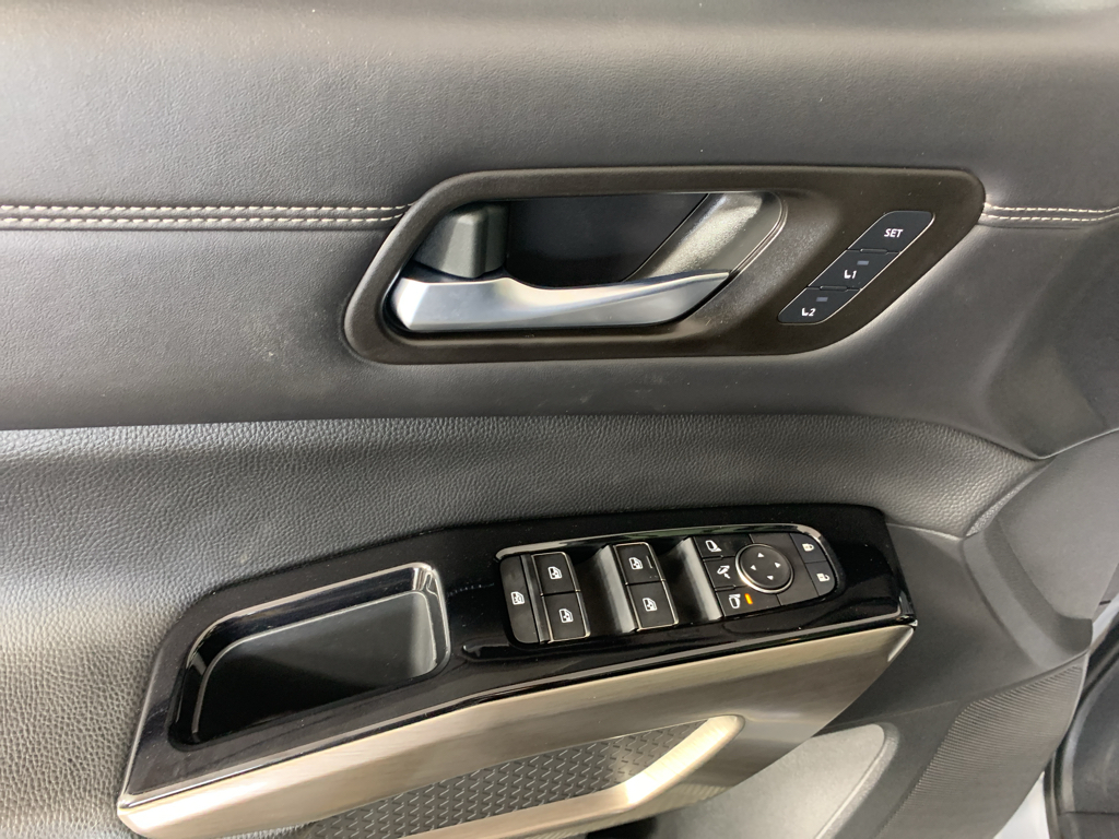 Used 2022 Nissan Pathfinder SUV
