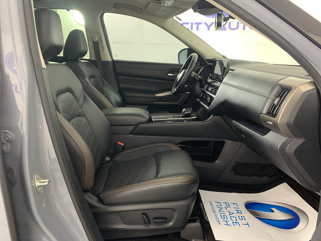 Used 2022 Nissan Pathfinder SUV