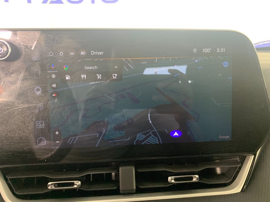Vehicle photo 25