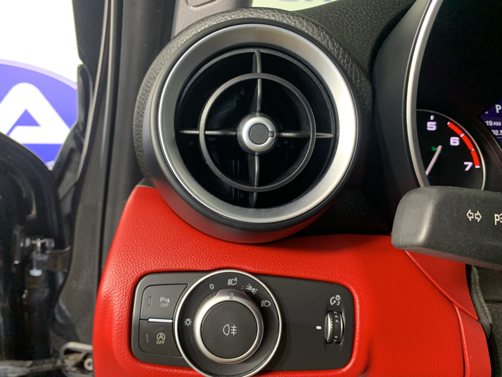 Used 2019 Alfa romeo Giulia Sedan