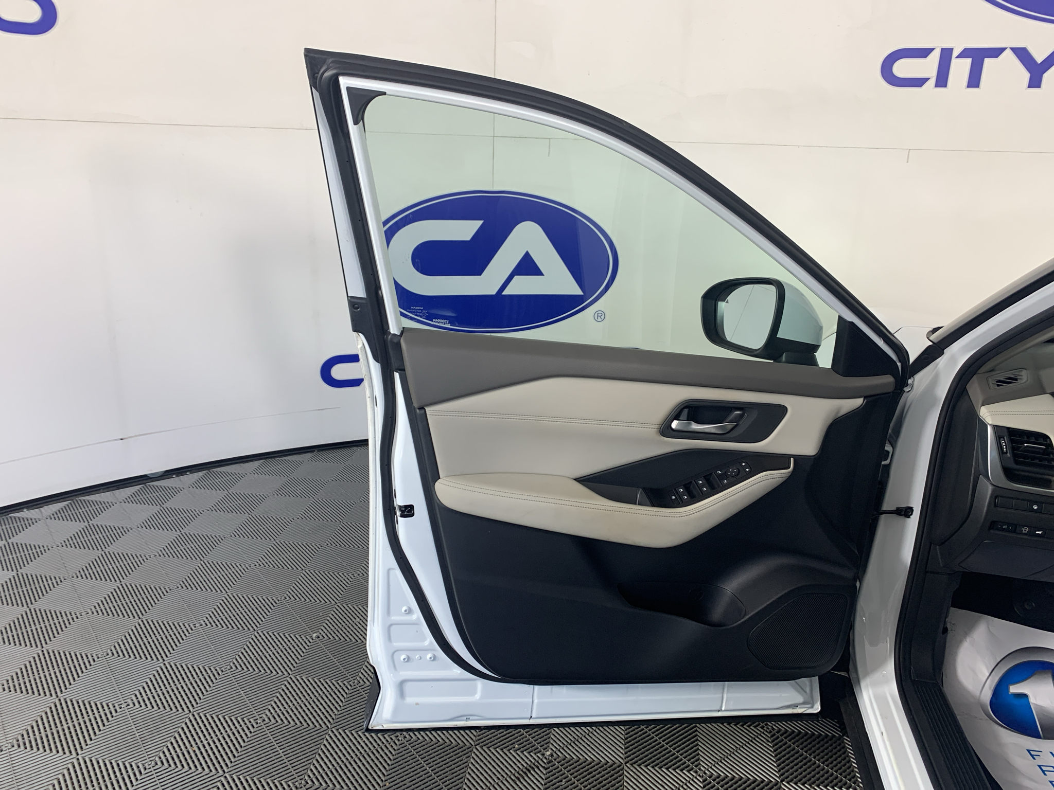 Used 2024 Nissan Rogue SUV