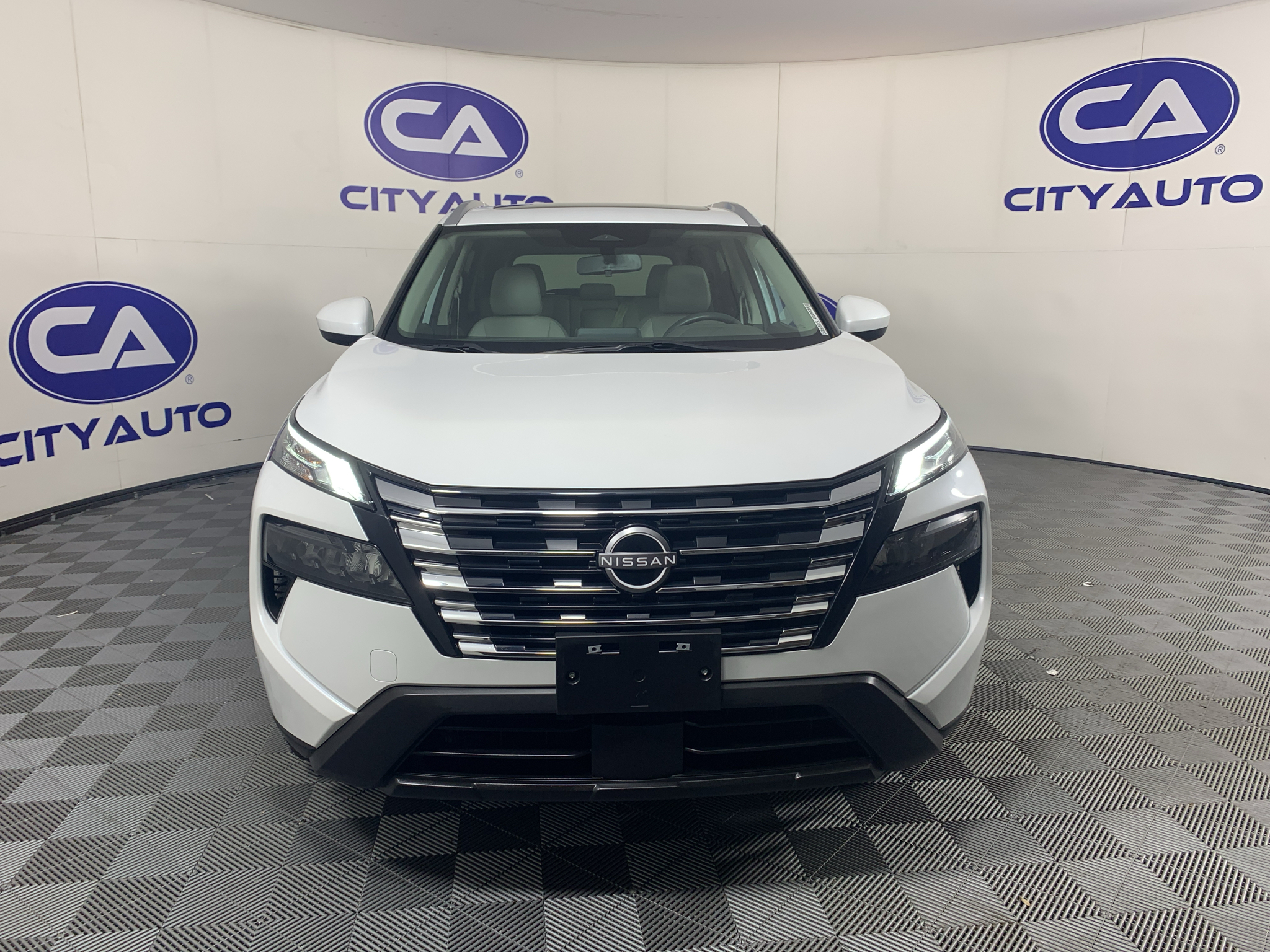 Used 2024 Nissan Rogue SUV