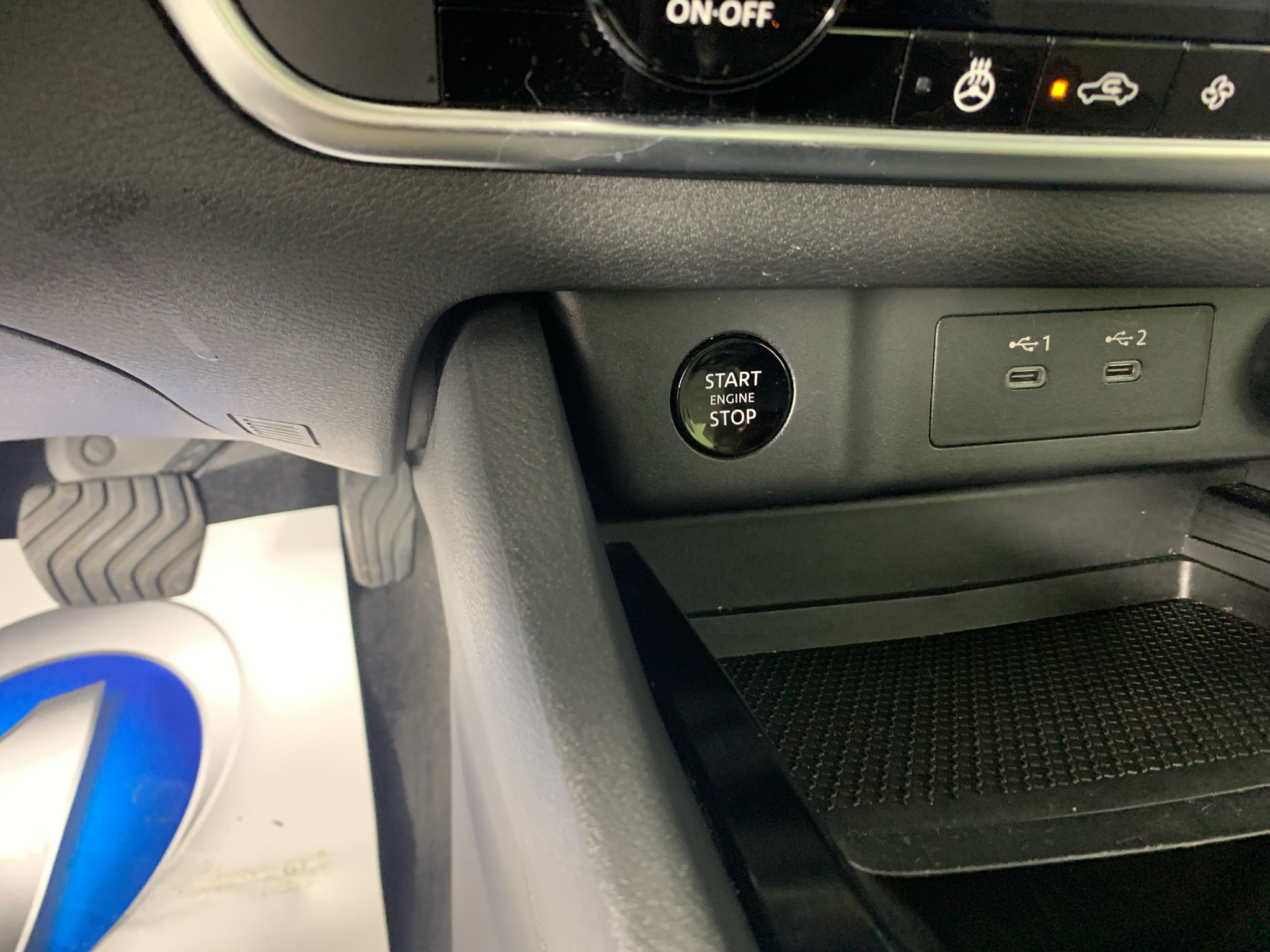 Used 2024 Nissan Rogue SUV
