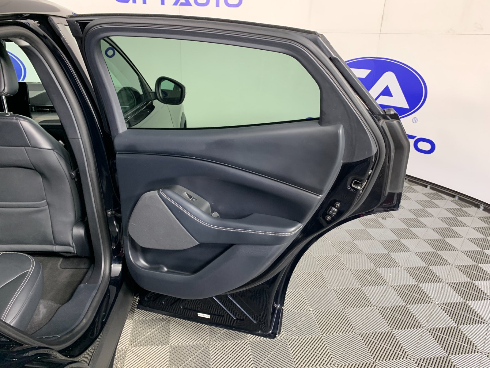 Used 2021 Ford Mustang Mach-E SUV