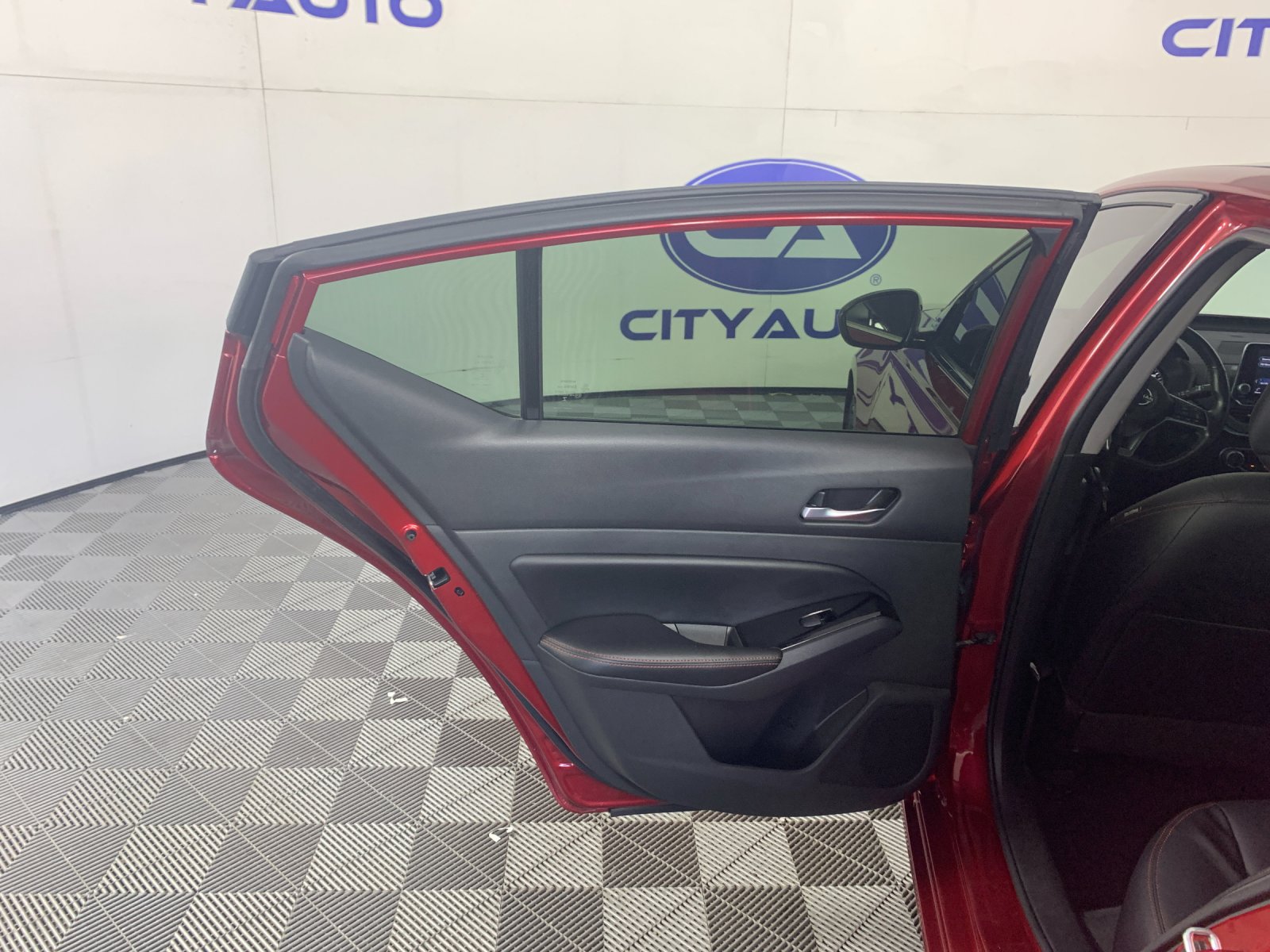 Used 2023 Nissan Altima Sedan