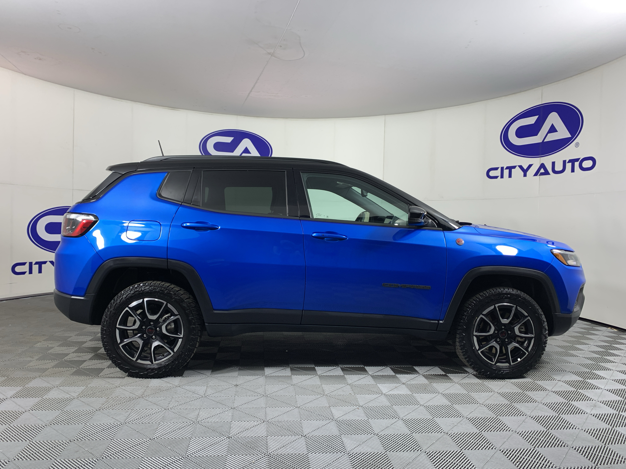 Used 2025 Jeep Compass SUV
