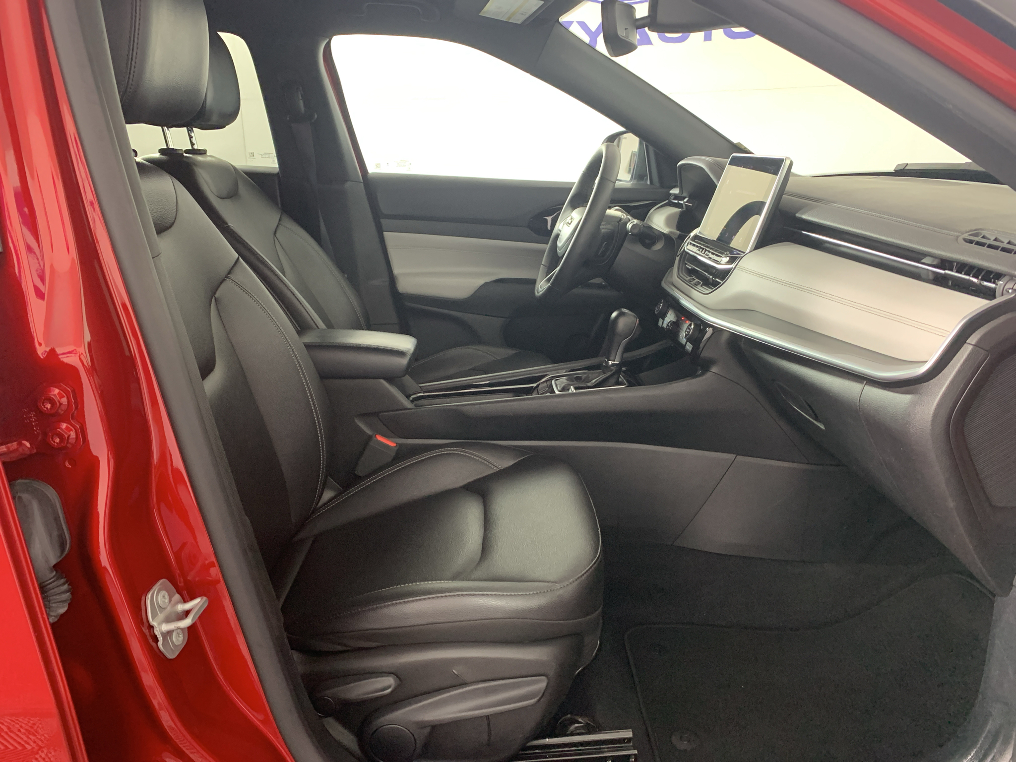 Used 2025 Jeep Compass SUV
