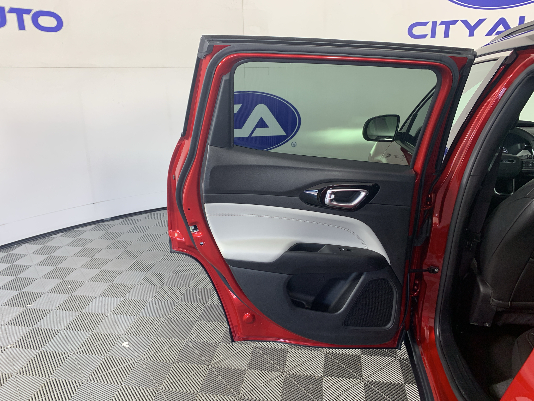 Used 2025 Jeep Compass SUV