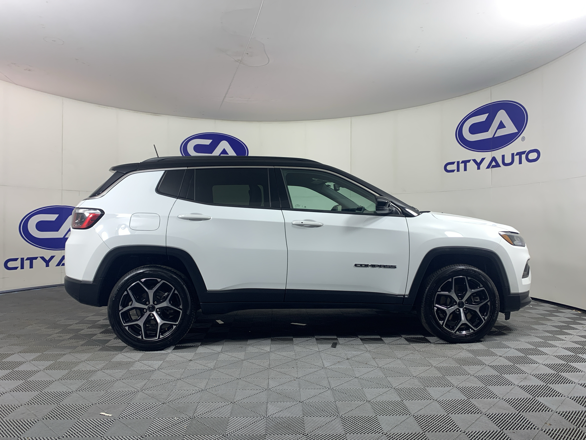Used 2025 Jeep Compass SUV