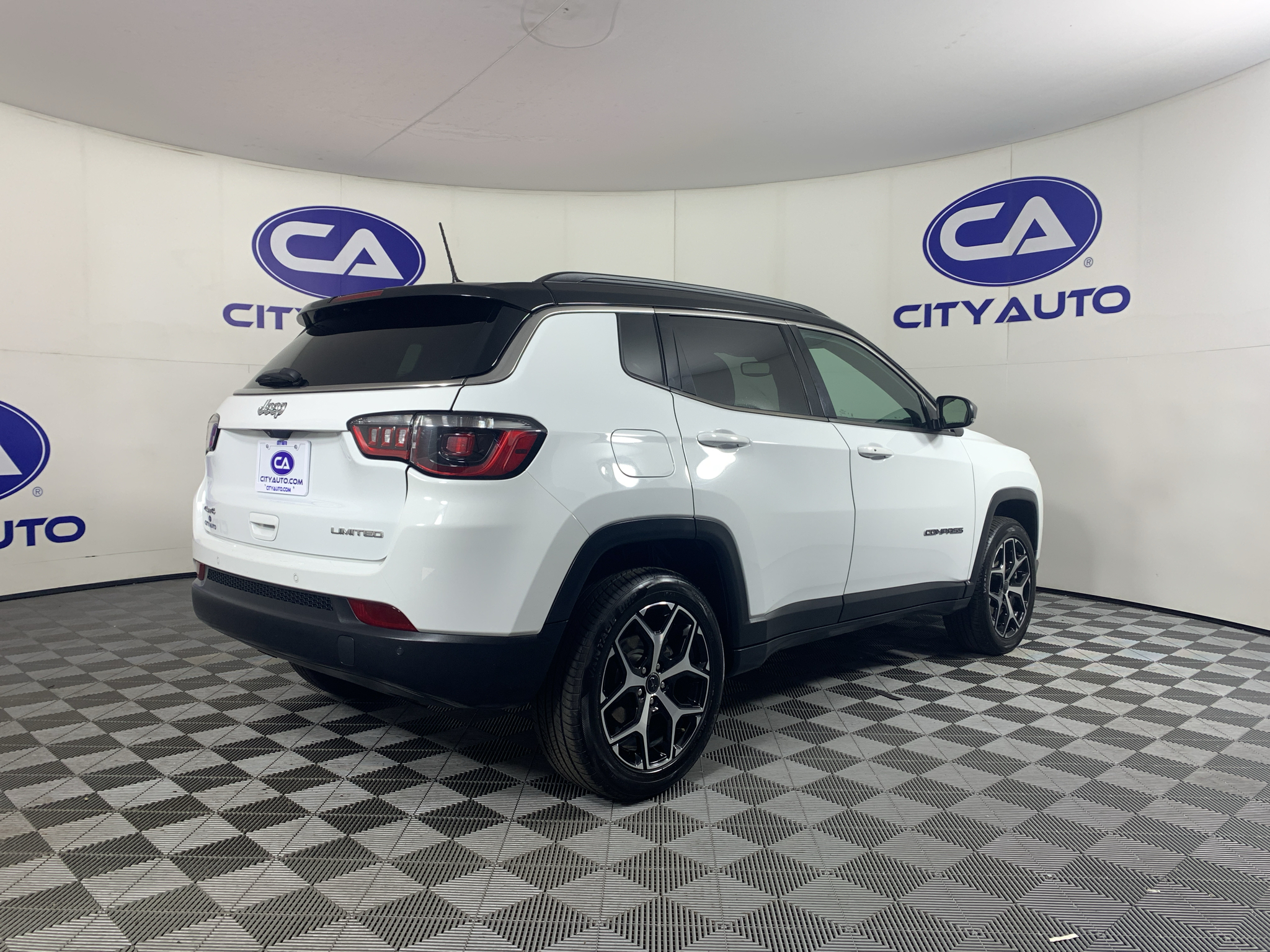 Used 2025 Jeep Compass SUV