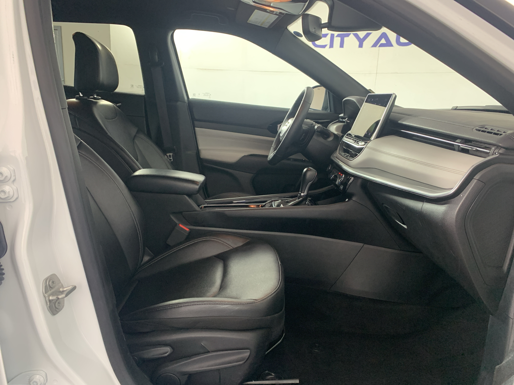 Used 2025 Jeep Compass SUV
