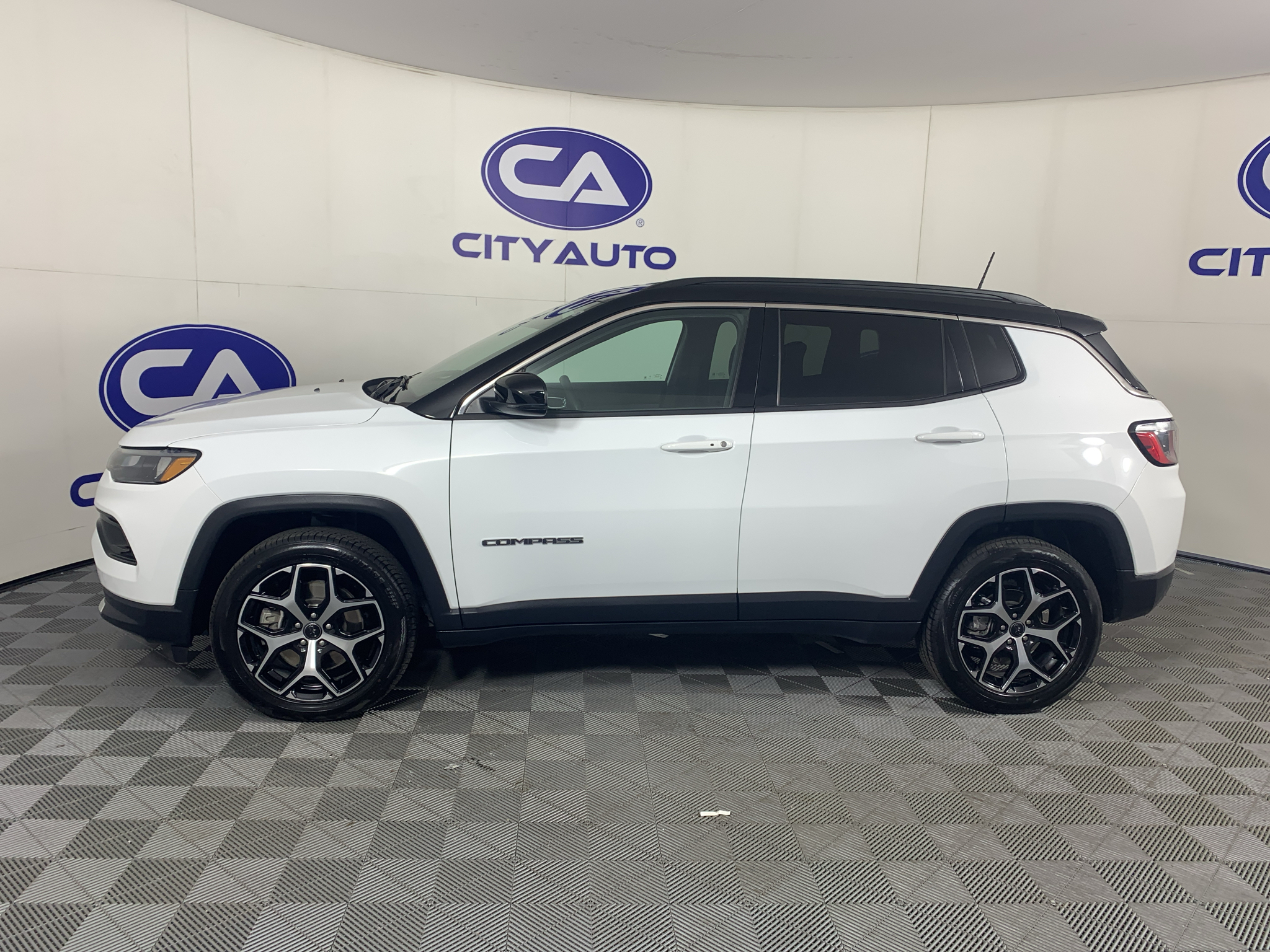 Used 2025 Jeep Compass SUV