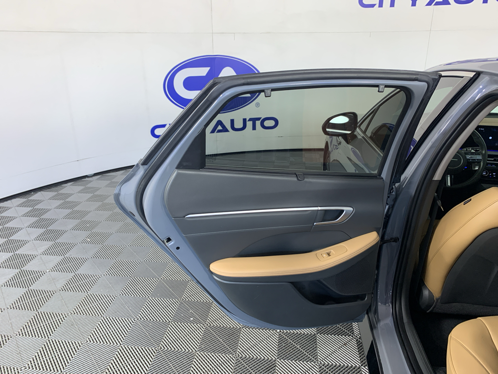 Used 2024 Hyundai Sonata Hybrid Sedan