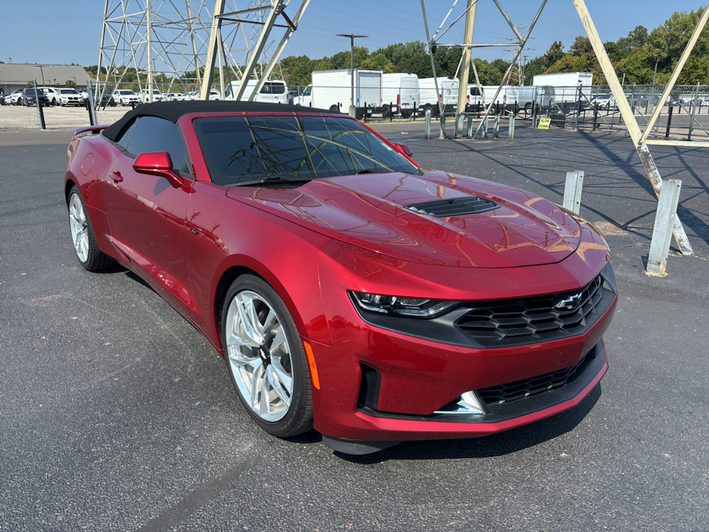 Vehicle photo 1