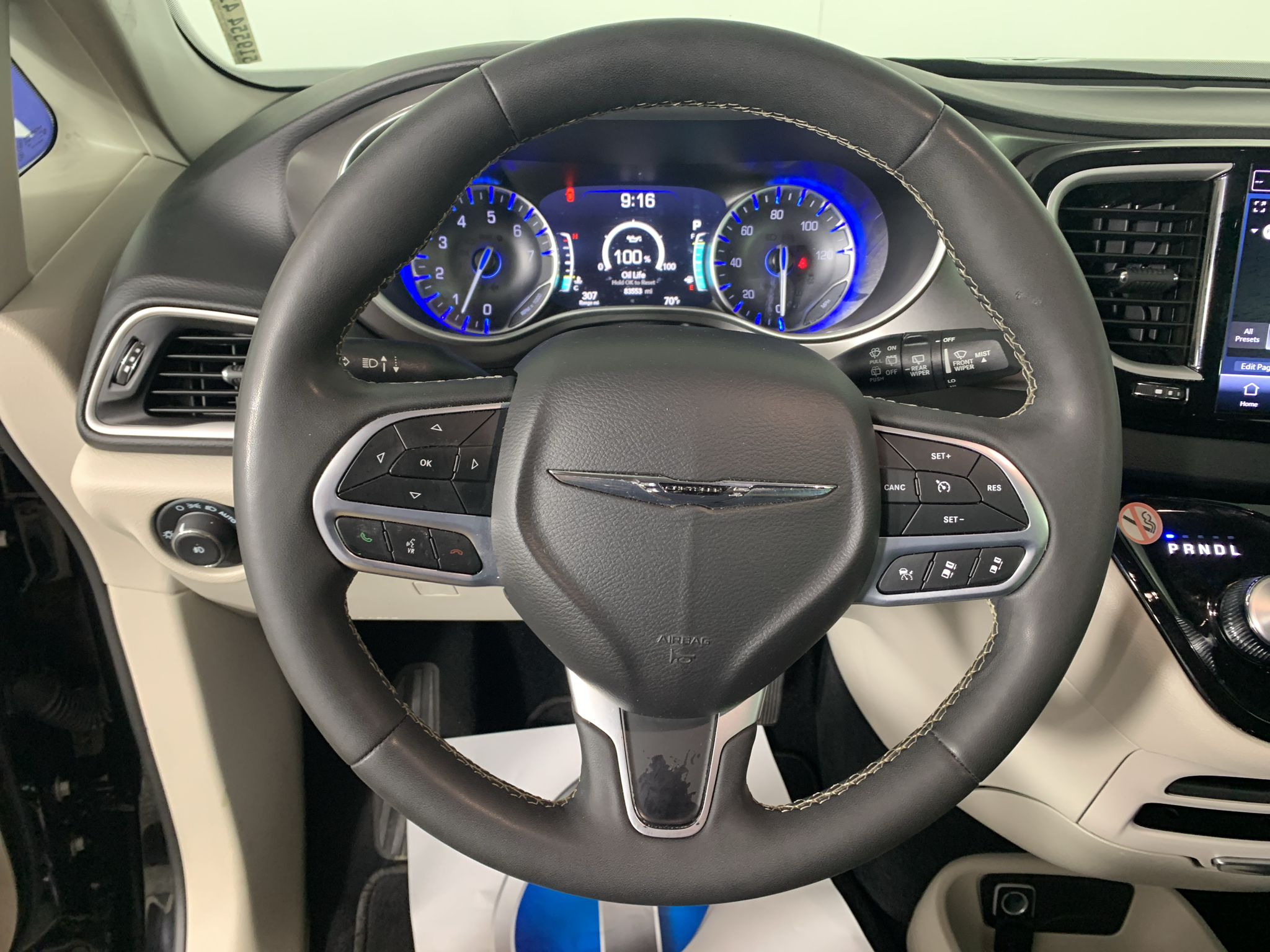 Used 2024 Chrysler Pacifica Van