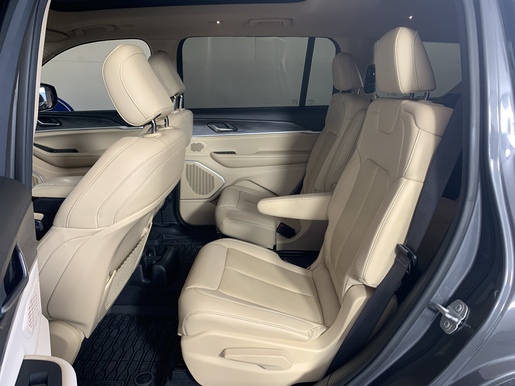 Used 2021 Jeep Grand Cherokee L SUV