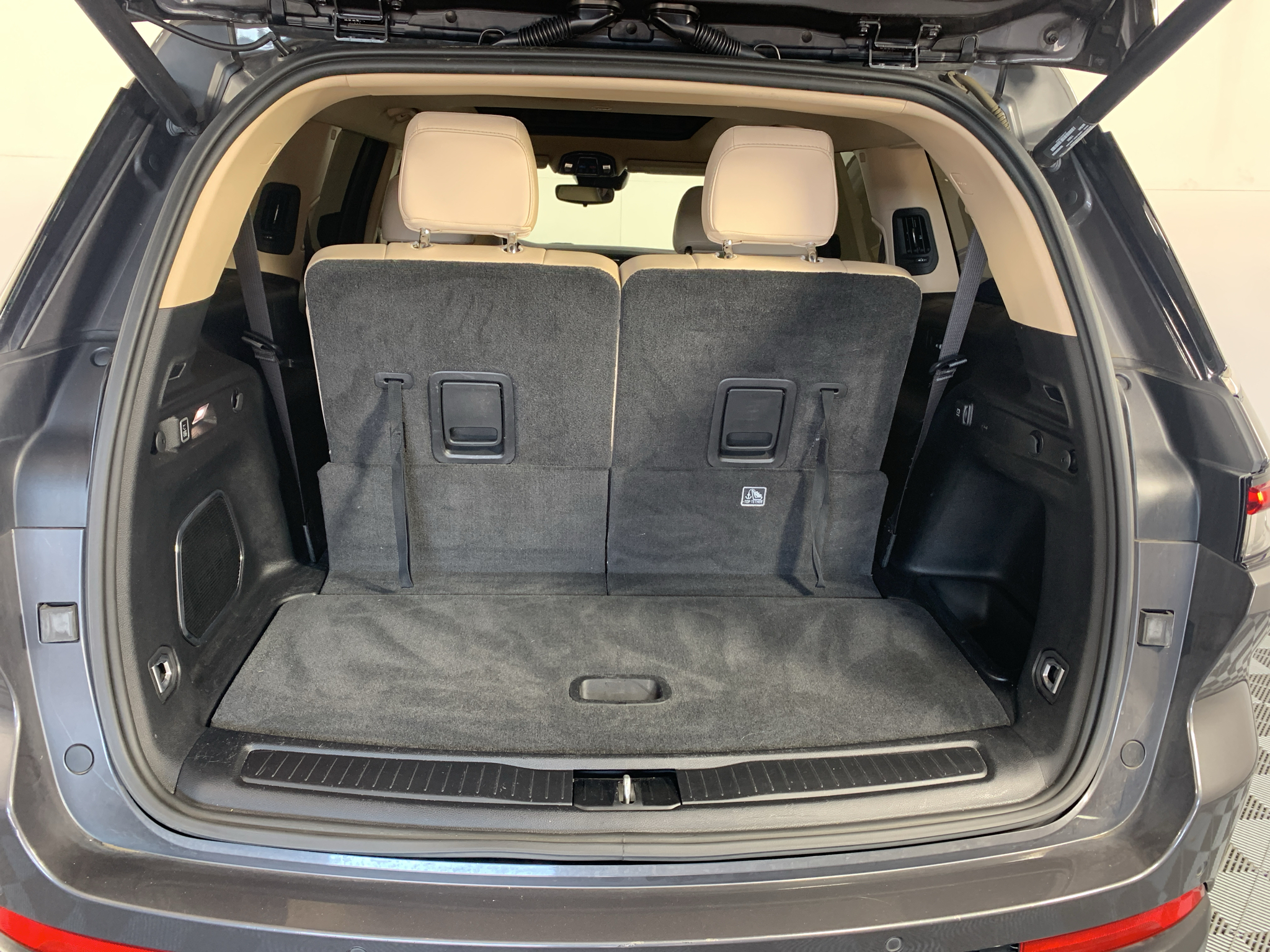 Used 2021 Jeep Grand Cherokee L SUV