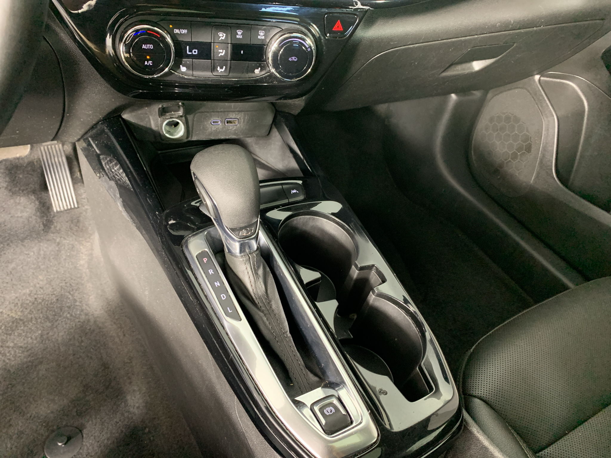 Used 2025 Chevrolet Trax SUV