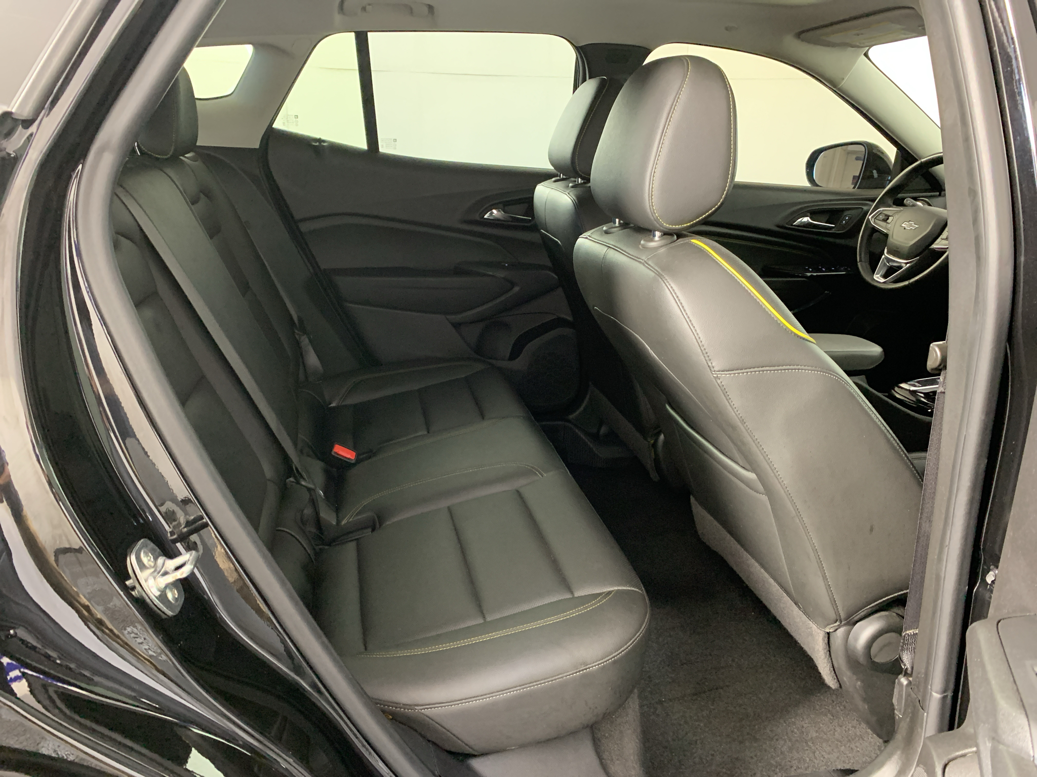 Used 2025 Chevrolet Trax SUV