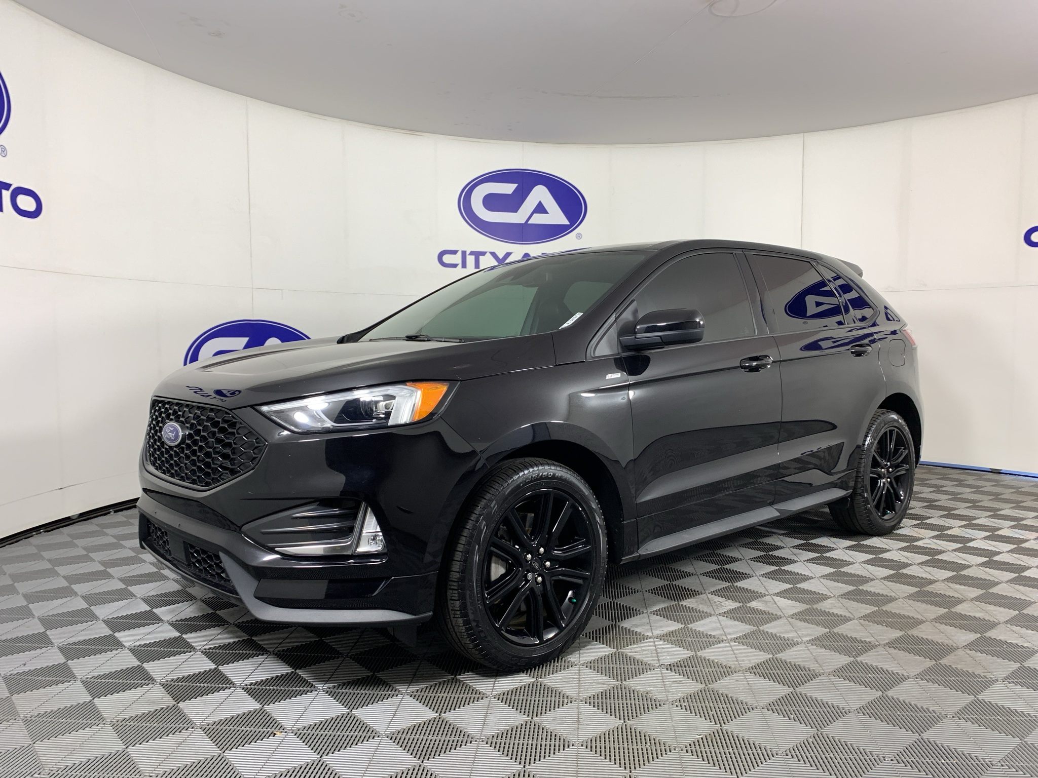 Used 2023 Ford Edge SUV