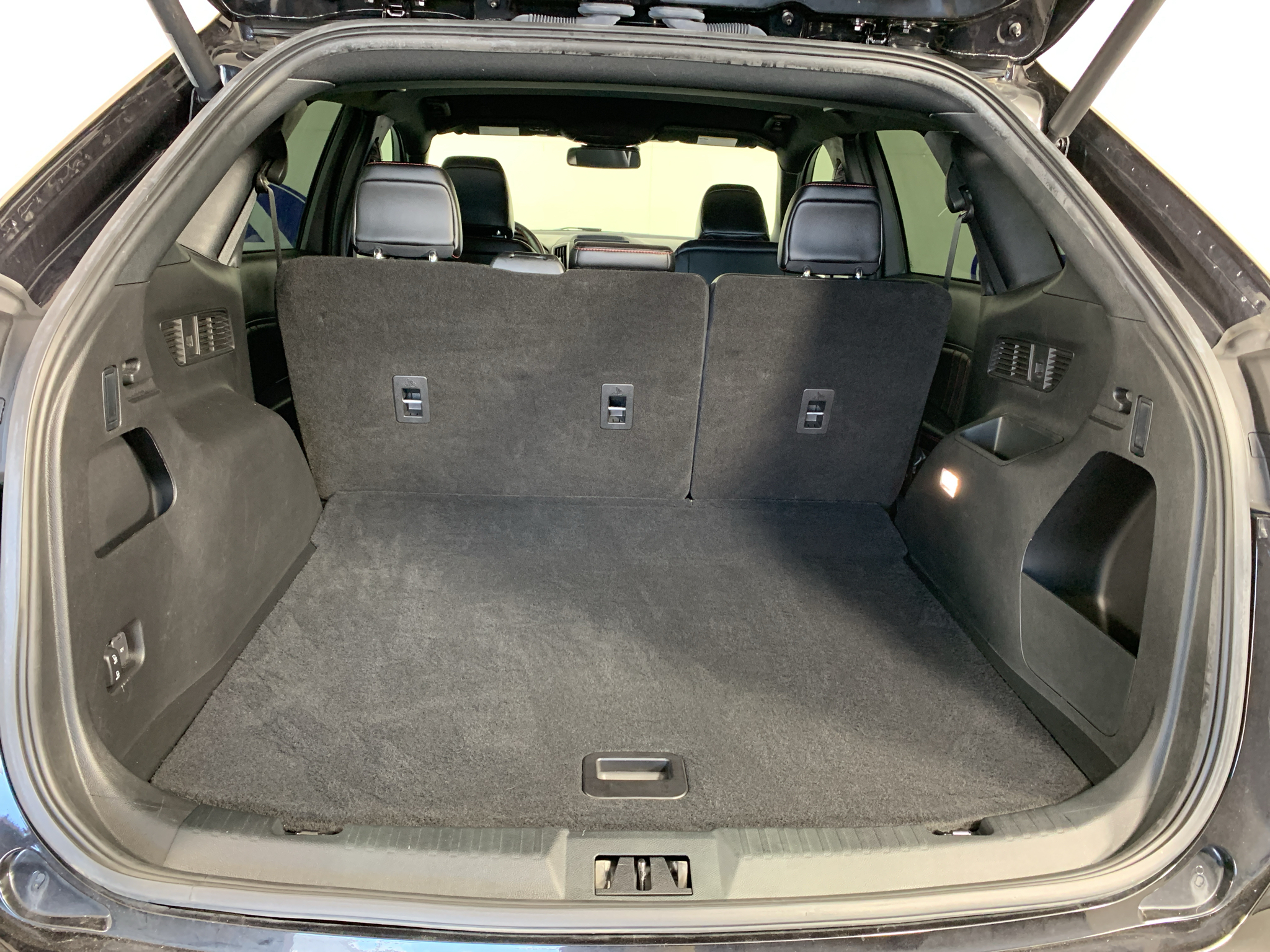 Used 2023 Ford Edge SUV