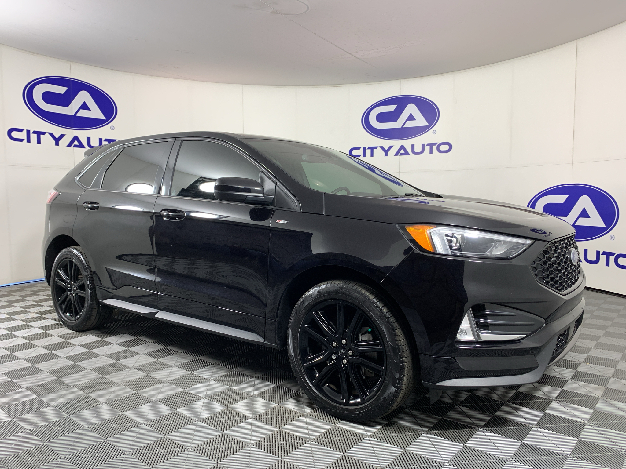 2023 Ford Edge ST-Line