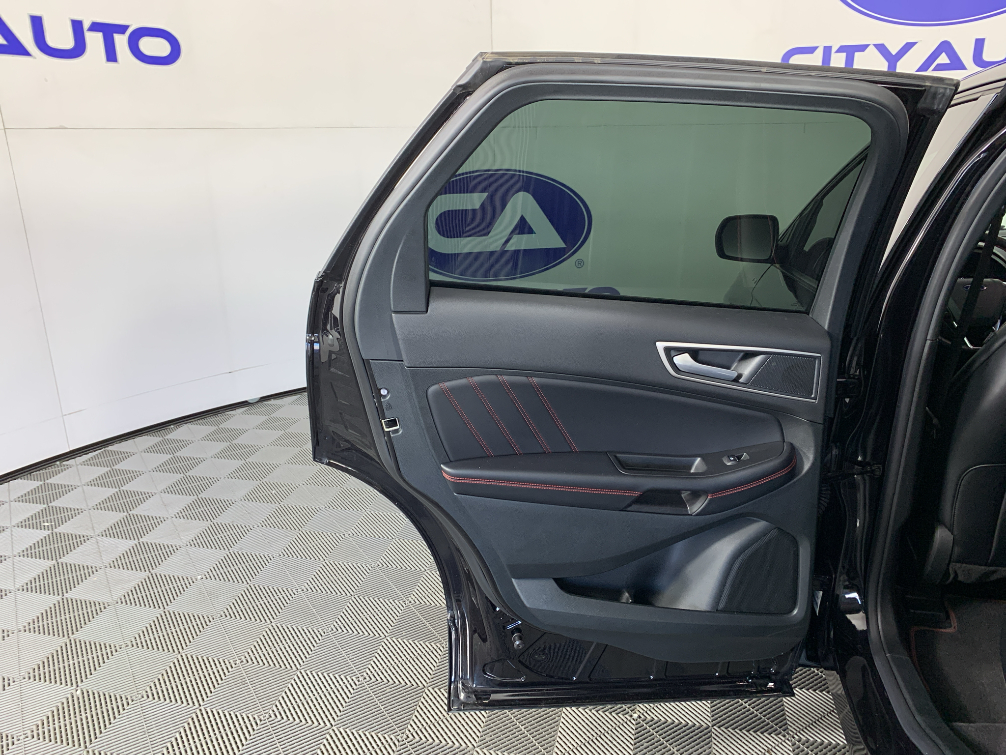 Used 2023 Ford Edge SUV