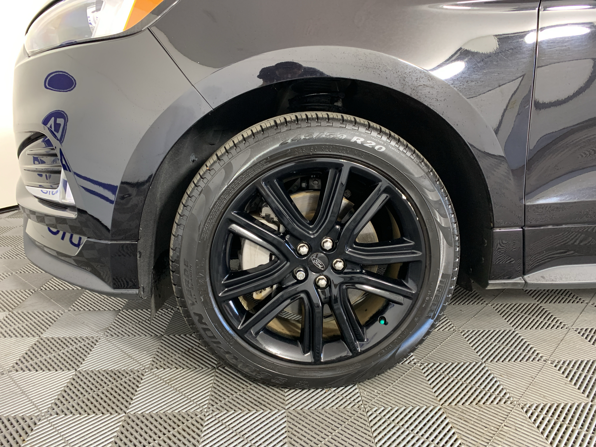 Used 2023 Ford Edge SUV