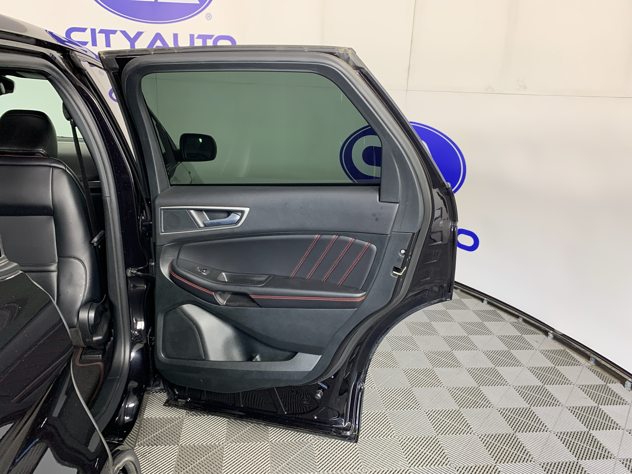 Used 2023 Ford Edge SUV