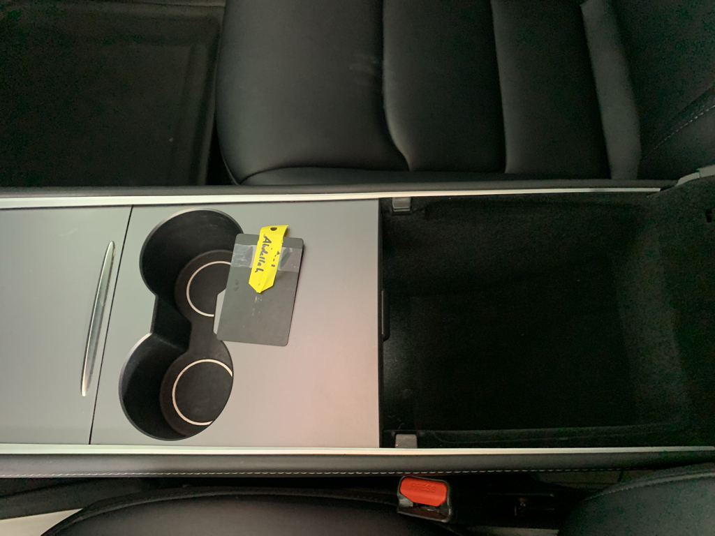 Vehicle photo 25
