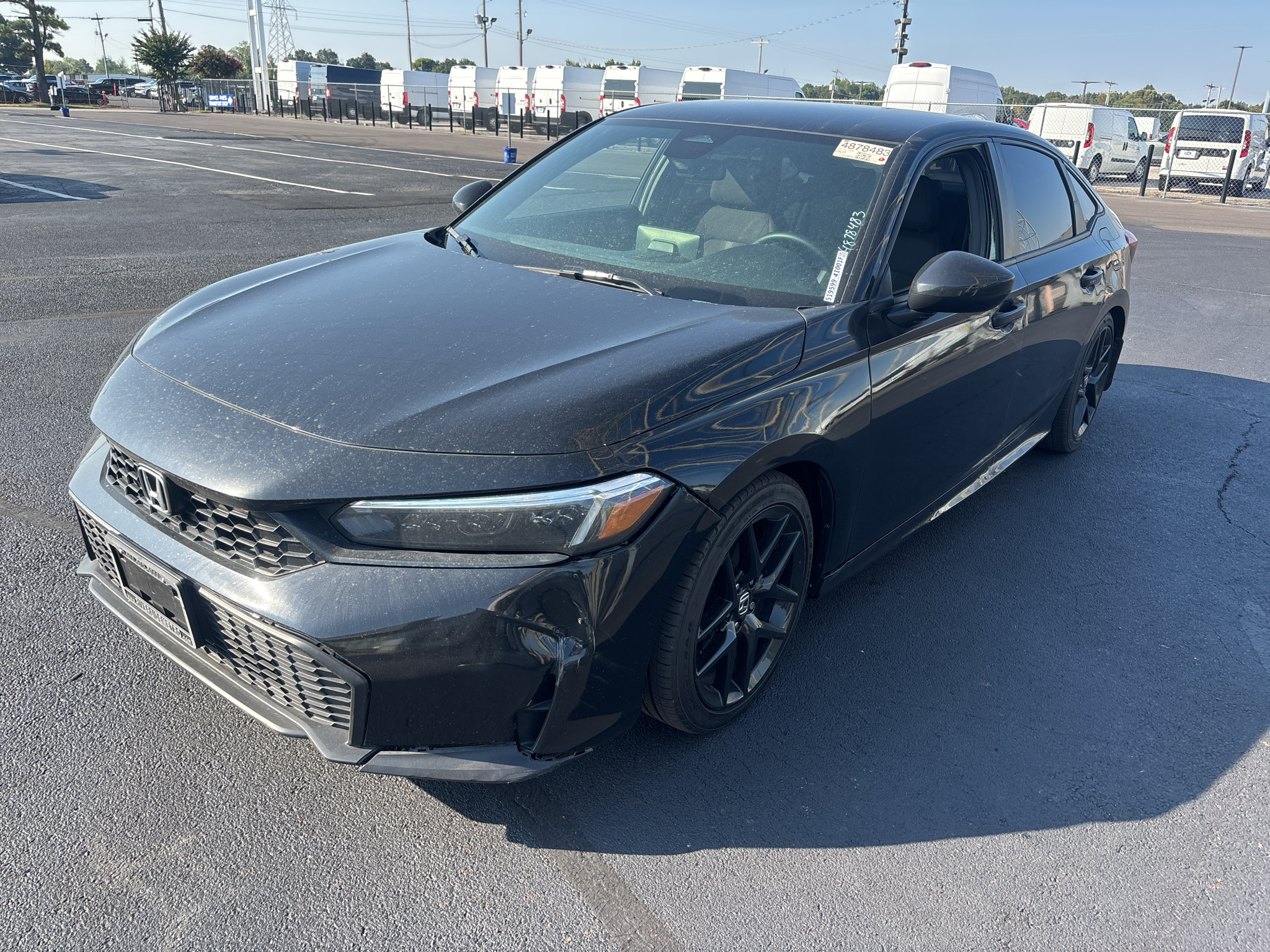 Vehicle photo 3