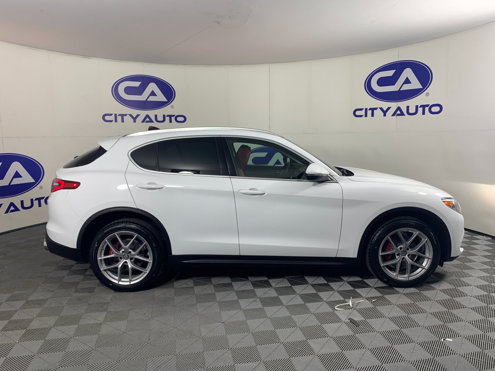Used 2019 Alfa romeo Stelvio SUV