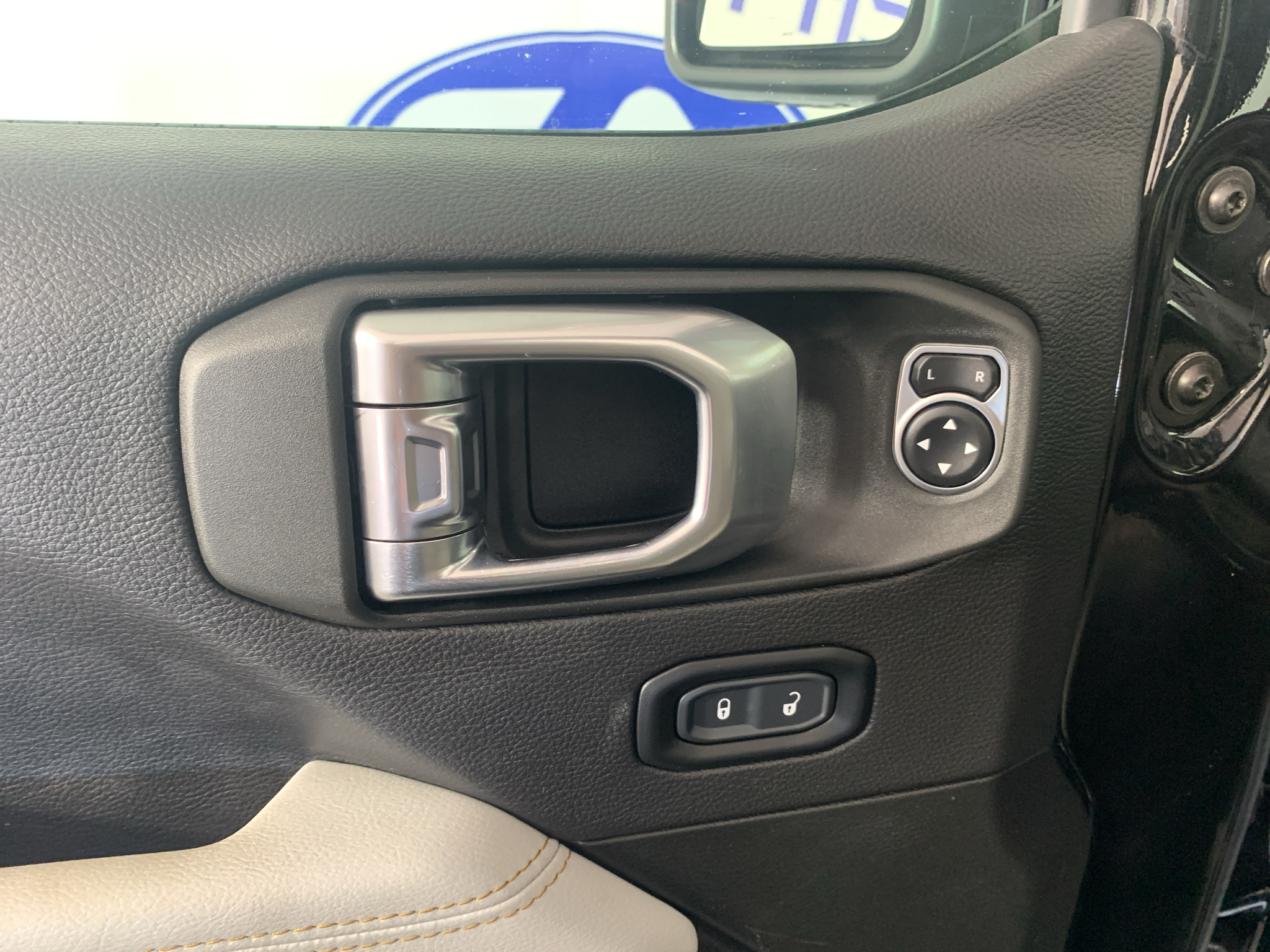 Used 2023 Jeep Wrangler SUV