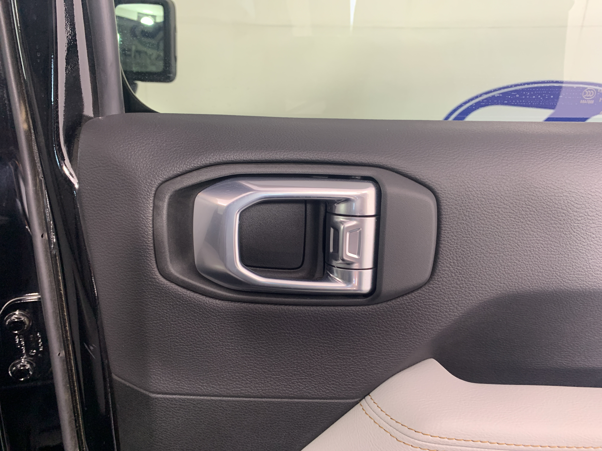 Used 2023 Jeep Wrangler SUV