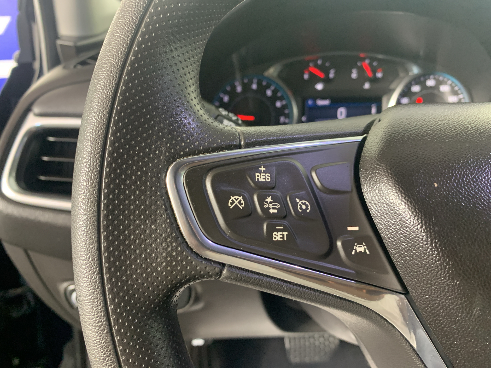Used 2021 Chevrolet Equinox SUV