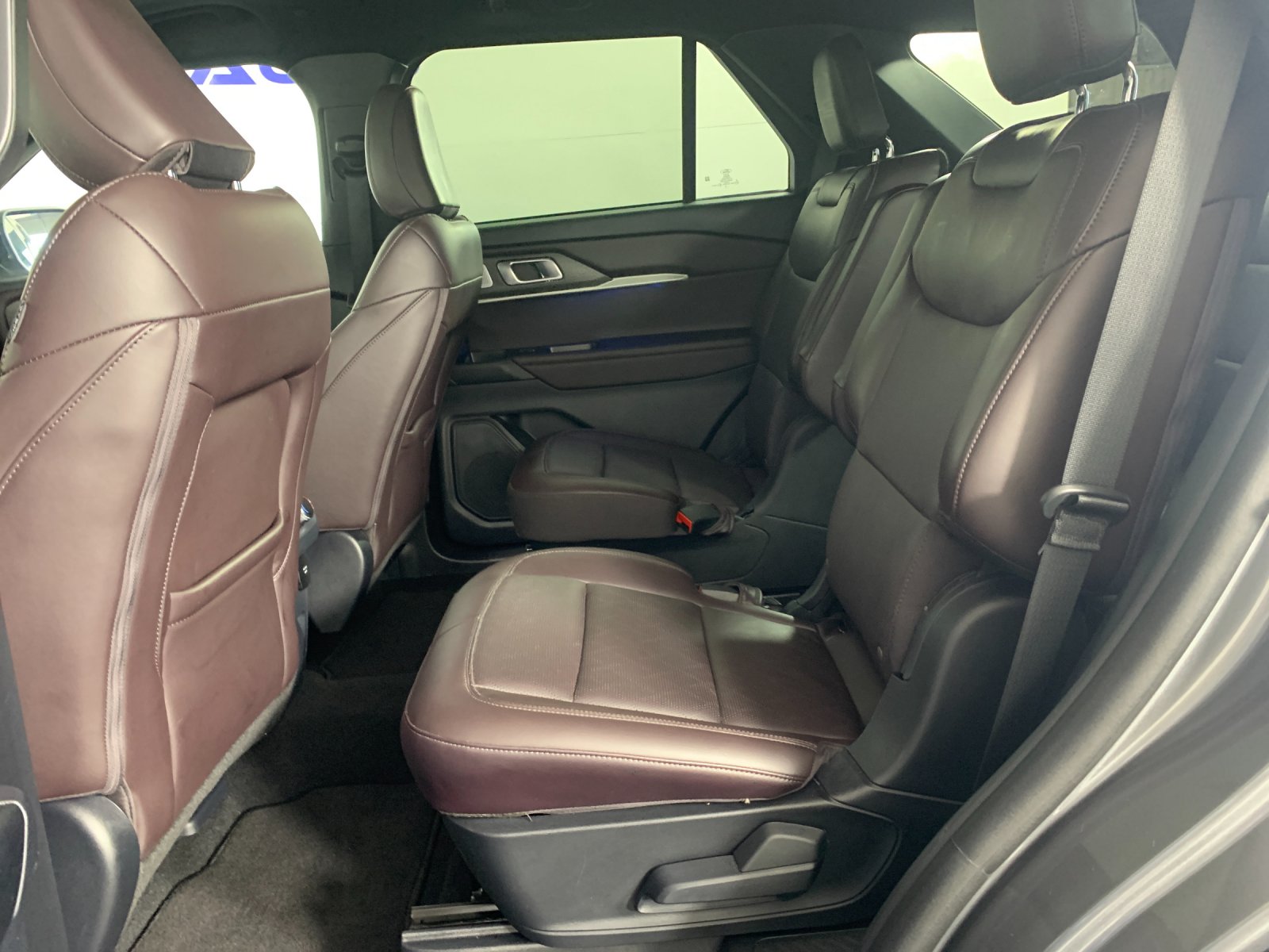 Used 2025 Ford Explorer SUV
