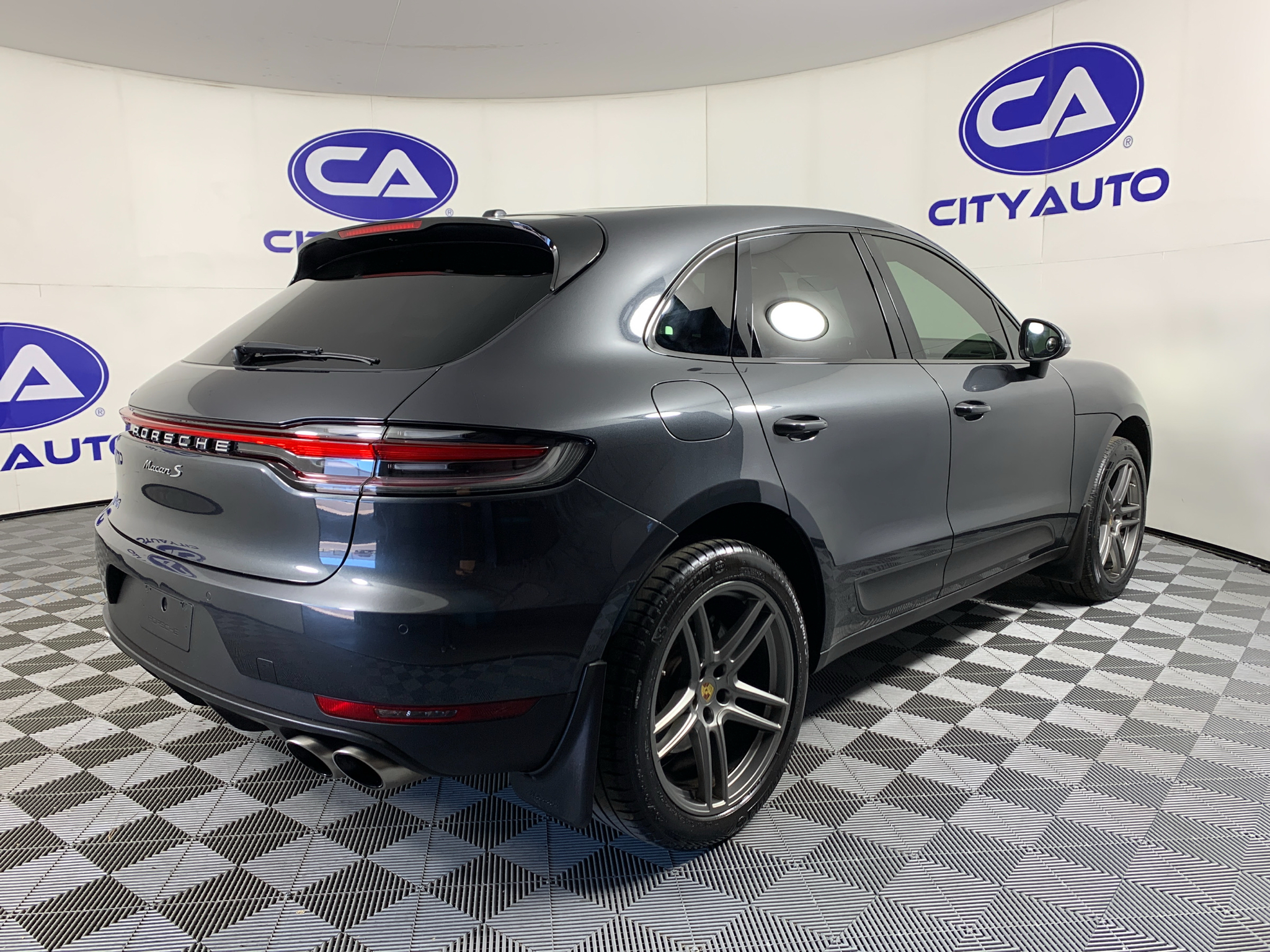Used 2020 Porsche Macan SUV