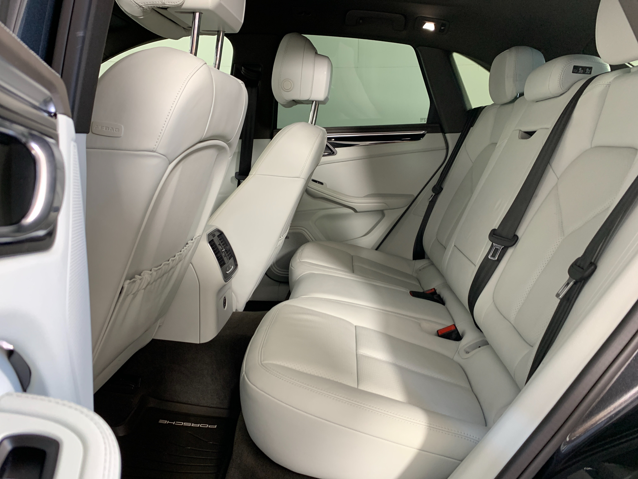 Used 2020 Porsche Macan SUV
