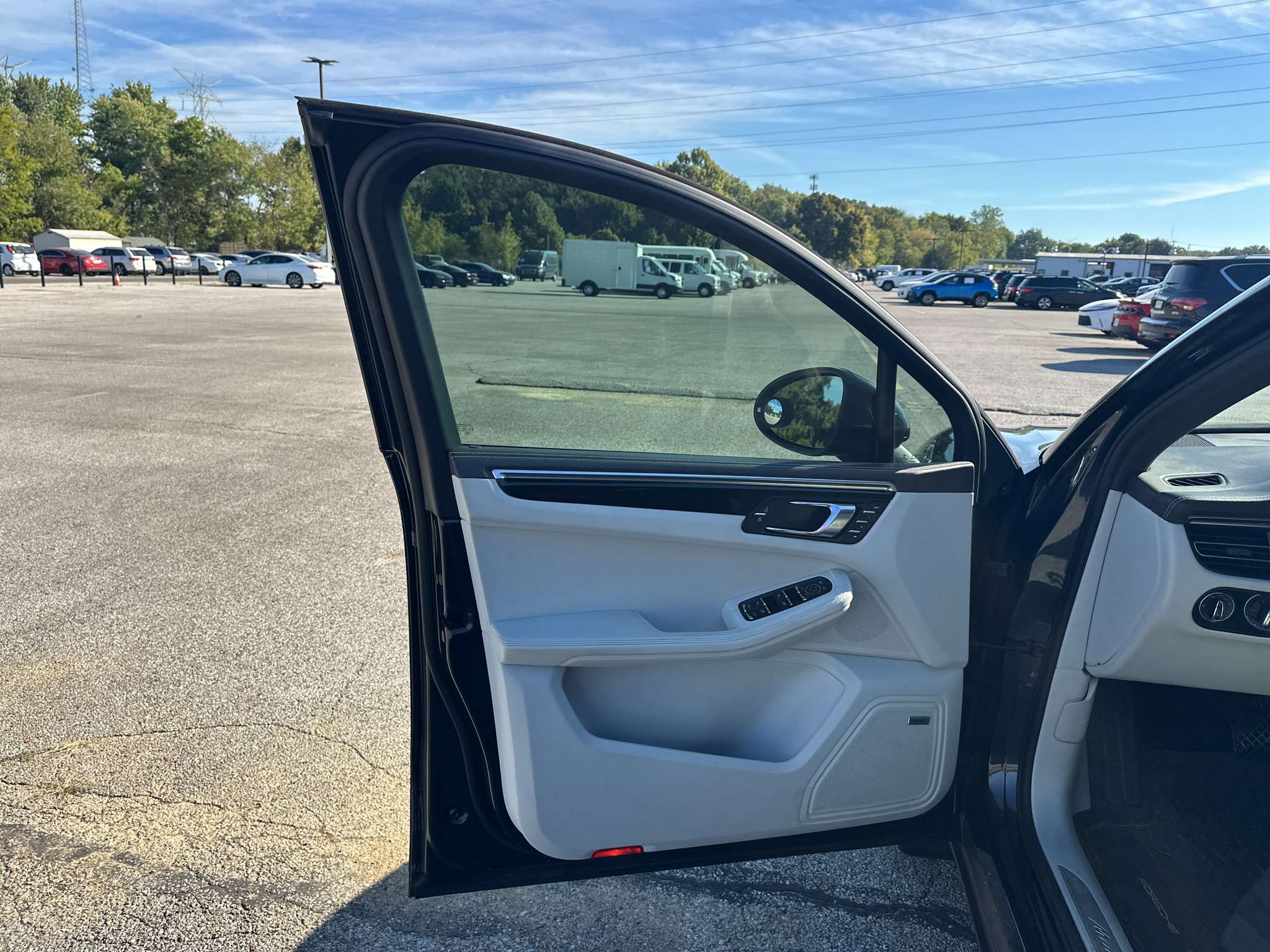 Used 2020 Porsche Macan SUV