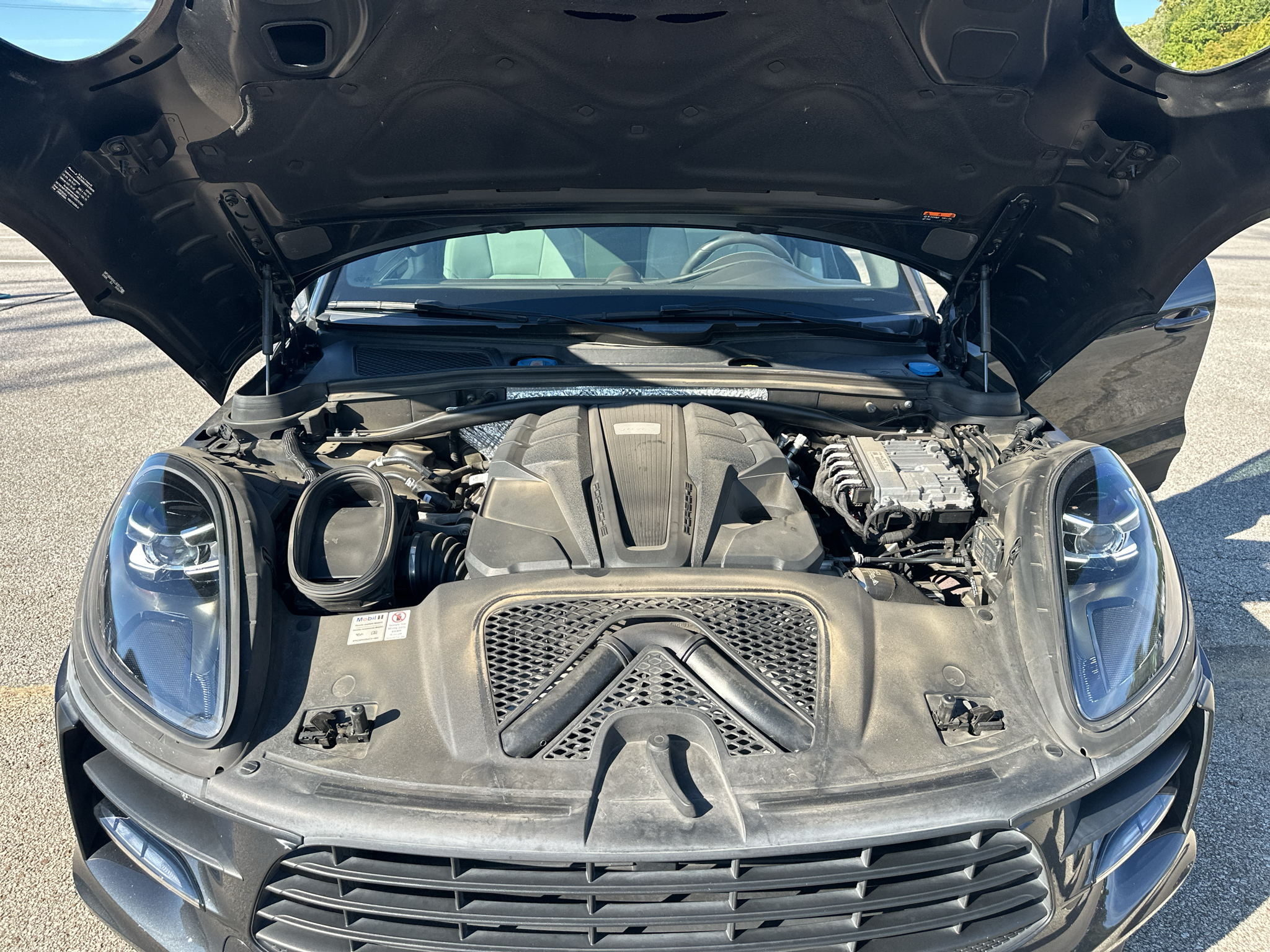 Used 2020 Porsche Macan SUV