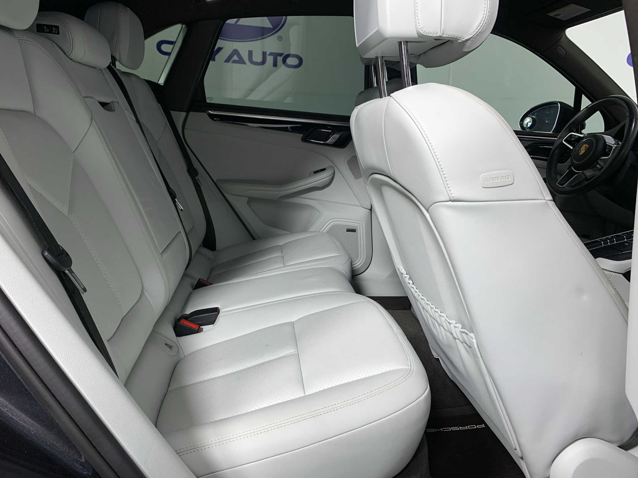 Used 2020 Porsche Macan SUV