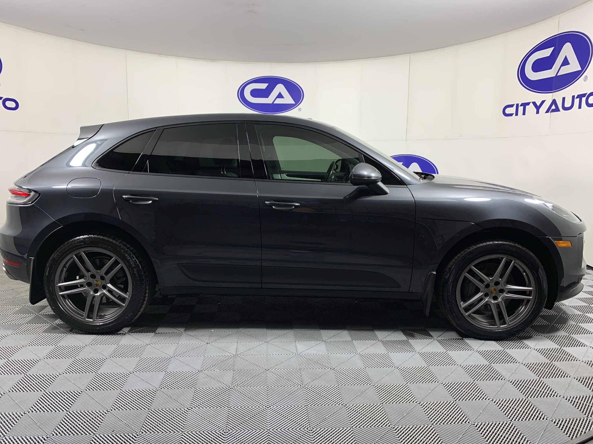 Used 2020 Porsche Macan SUV