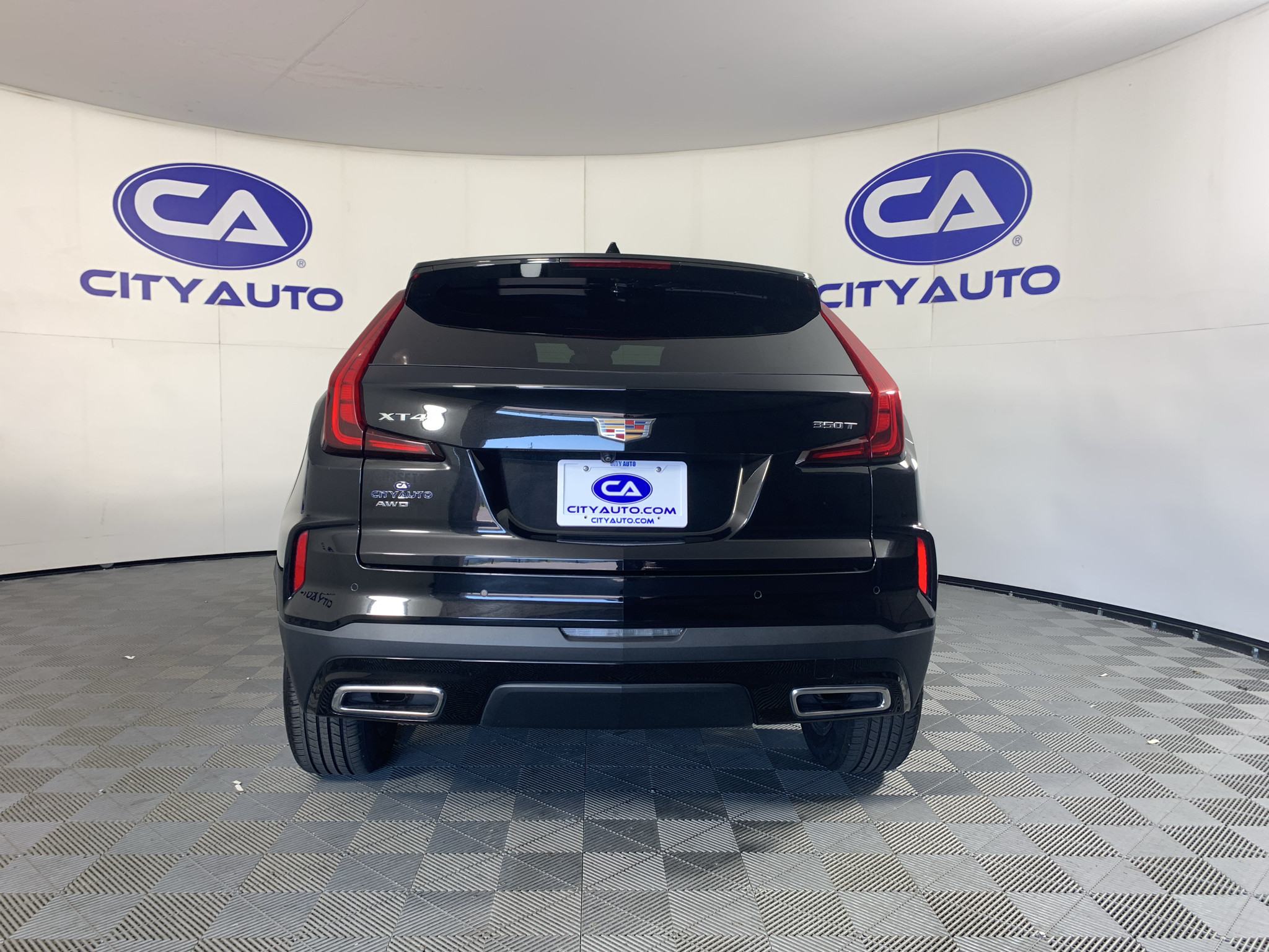 Used 2024 Cadillac XT4 SUV