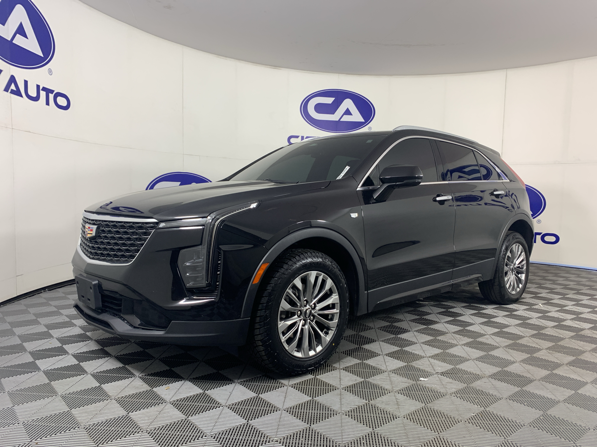 Used 2024 Cadillac XT4 SUV