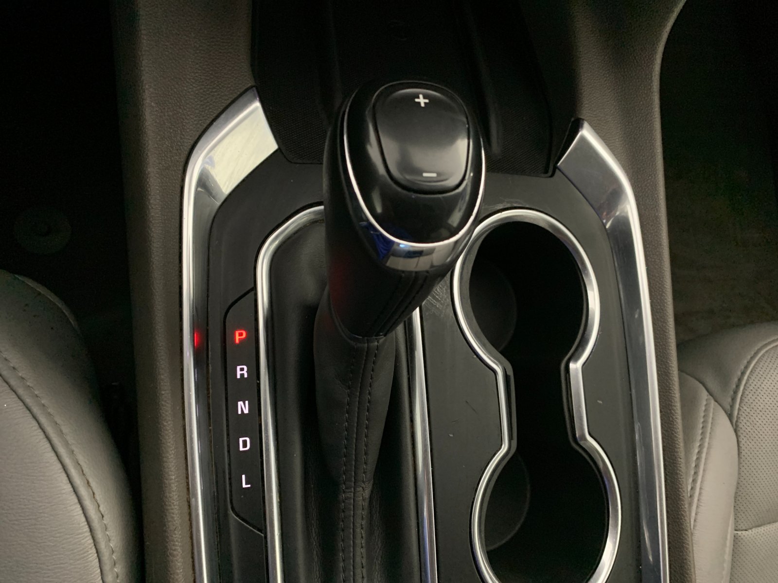 Used 2020 Chevrolet Traverse SUV