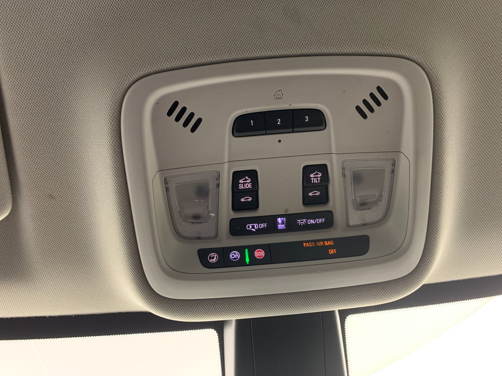 Used 2020 Chevrolet Traverse SUV